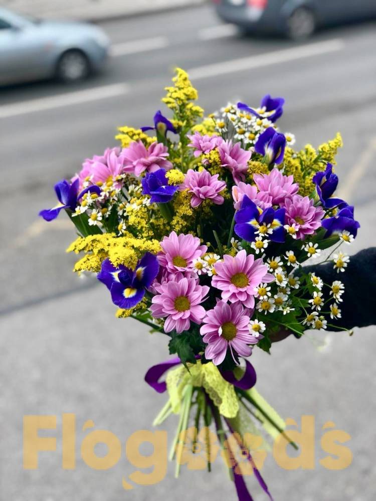Букет «Фантазия» за 6 382 руб.